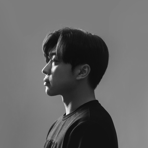 STUDIO24Kカメラマン